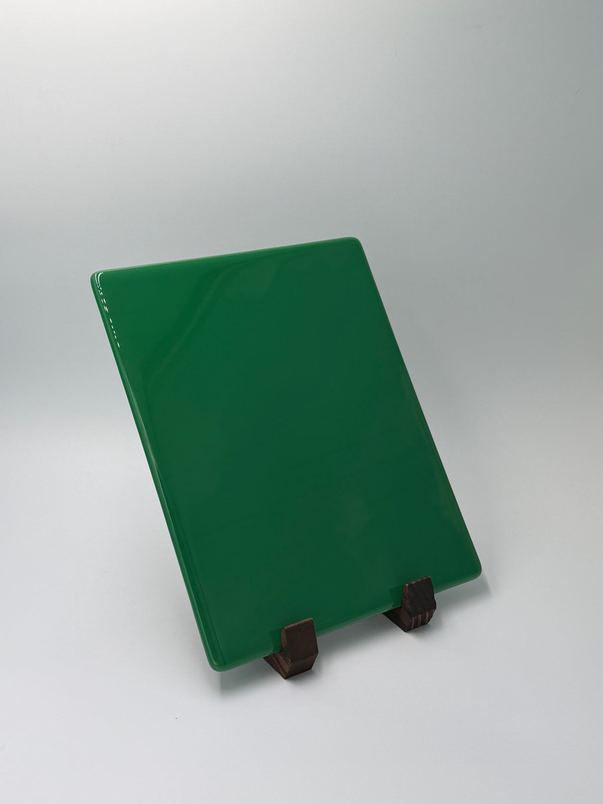 Medium green panel, 8x10, Vertical