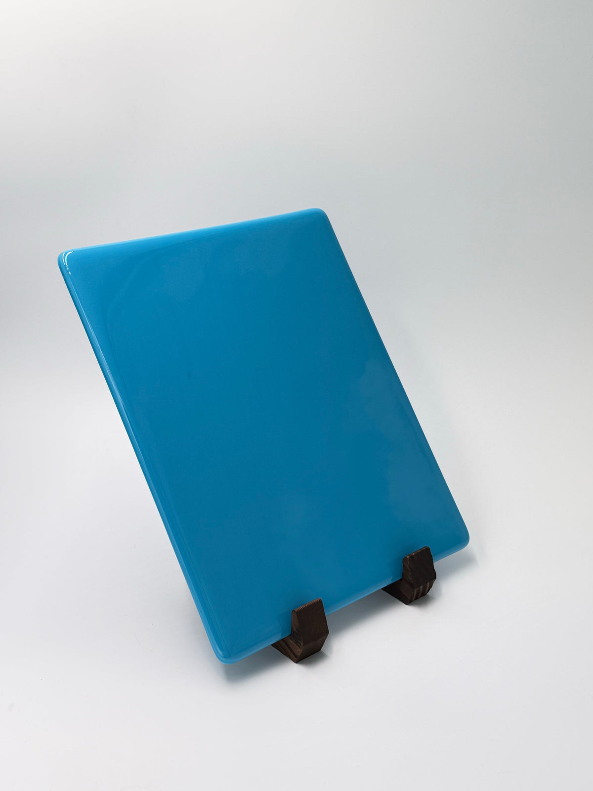 Bright blue panel, vertical, 8×10