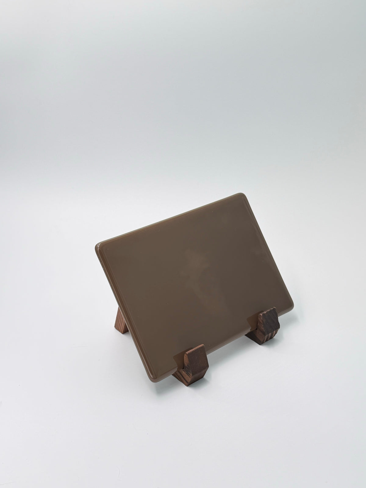 Chocolate brown panel, horizontal, 5×7