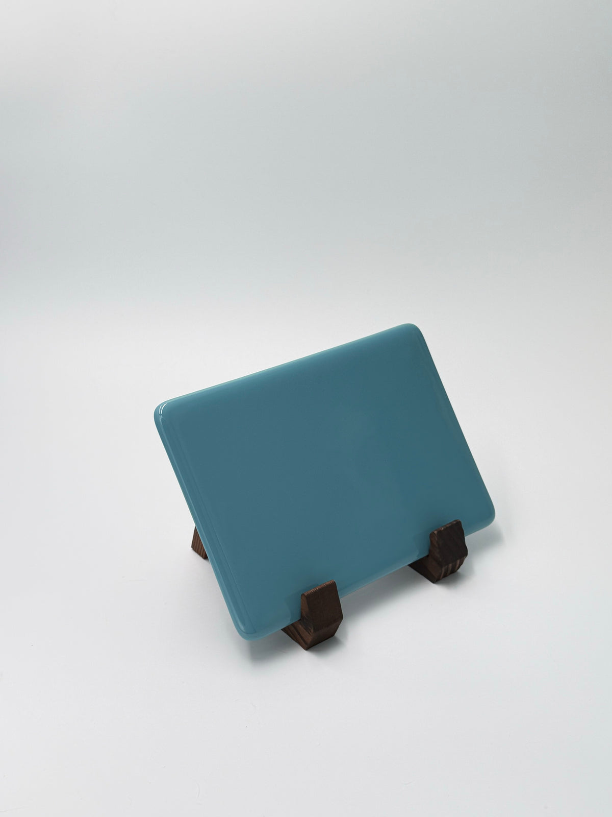 Light blue panel, horizontal, 5×7
