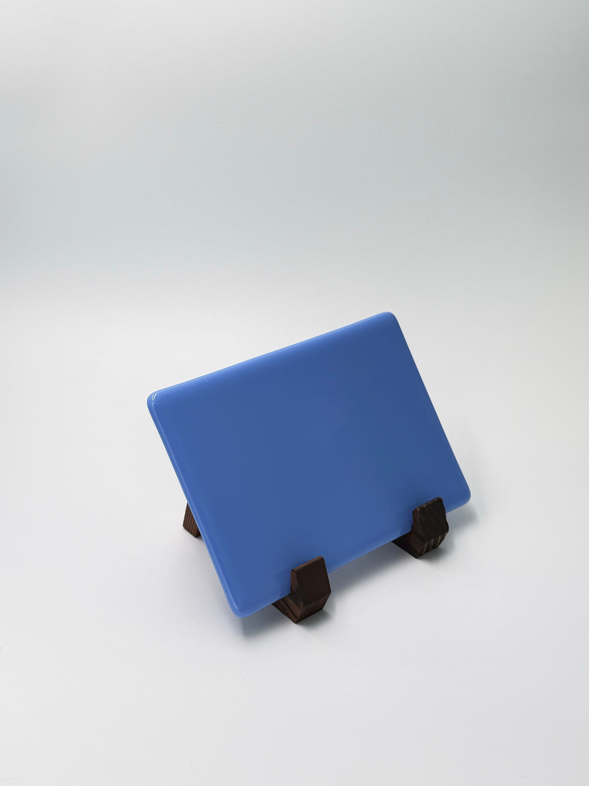 Periwinkle blue panel, horizontal, 5×7